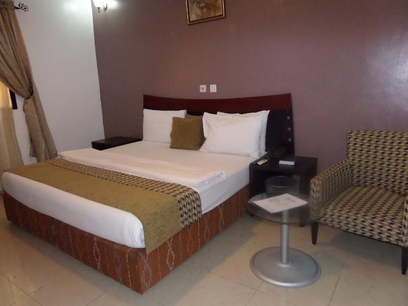 Suru Express Hotel Gra 拉各斯 外观 照片